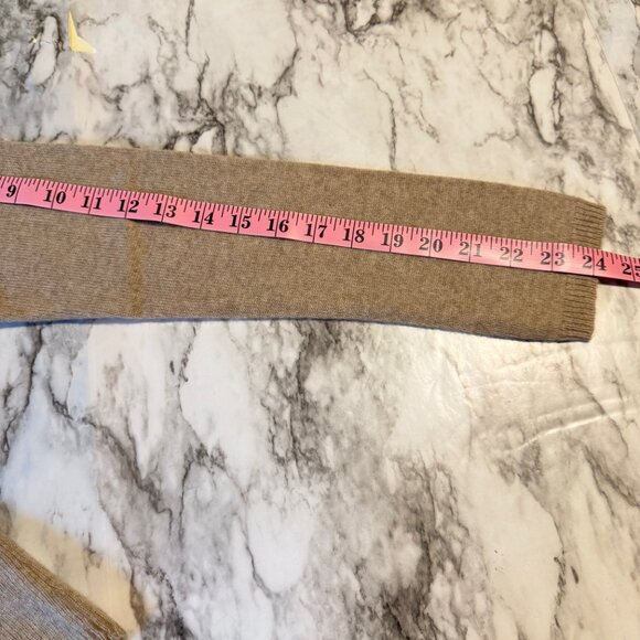 ANN TAYLOR Cashmere Camel Tan V-Neck Sweater DEFECT NWOT - Picture 7 of 7